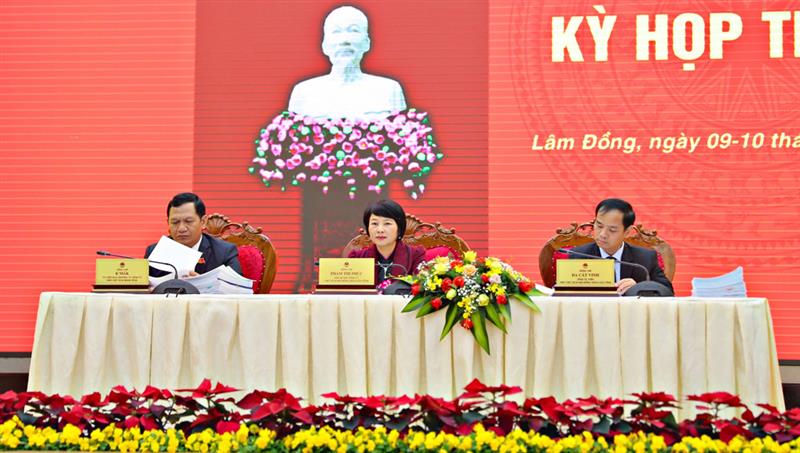 Chủ tọa Kỳ họp