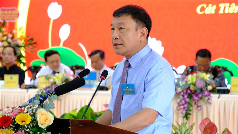 Đồng chí Bùi Thắng phát biểu chỉ đạo tại Đại hội.