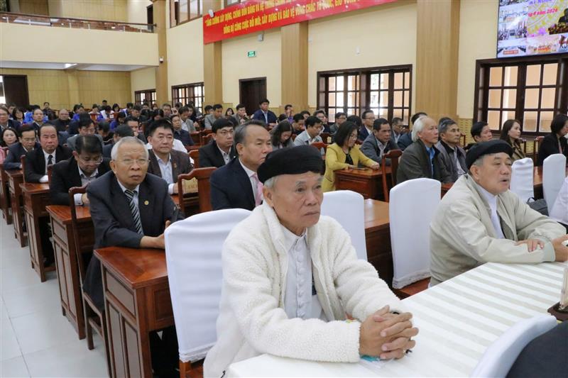 Các đại biểu tham dự Lễ phát động.