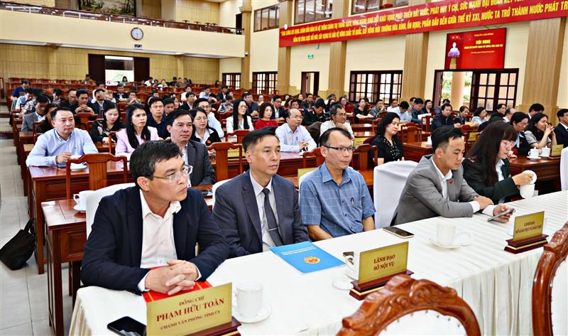Các đại biểu tham dự Hội nghị