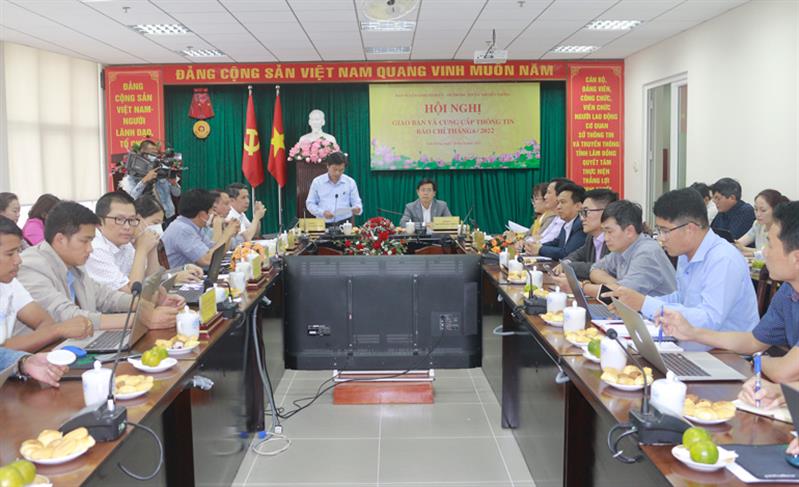Các đại biểu tham dự hội nghị.