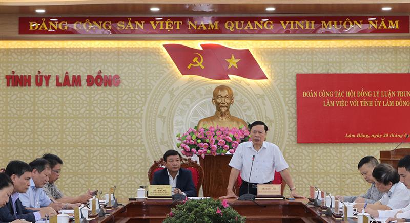 PGS, TS Phạm Văn Linh – Phó Chủ tịch Hội đồng Lý luận Trung ương phát biểu tại buổi tọa đàm.