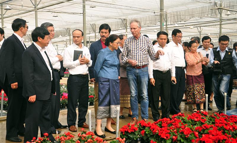 Đoàn Đại biểu cấp cao Quốc hội nước Cộng hòa Dân chủ Nhân dân Lào đến thăm Cty Đà Lạt Hasfarm