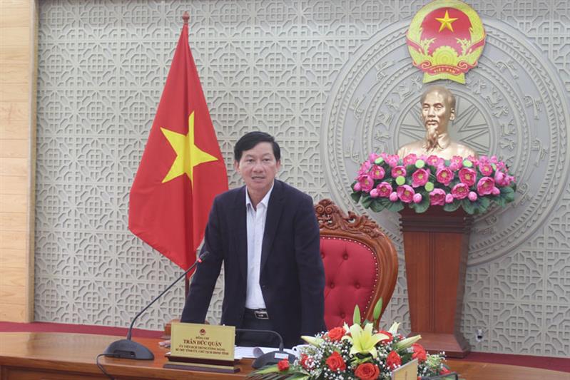 Đồng chí Trần Đức Quận - Bí thư Tỉnh ủy, Chủ tịch HĐND tỉnh chủ trì phiên họp thứ 7.