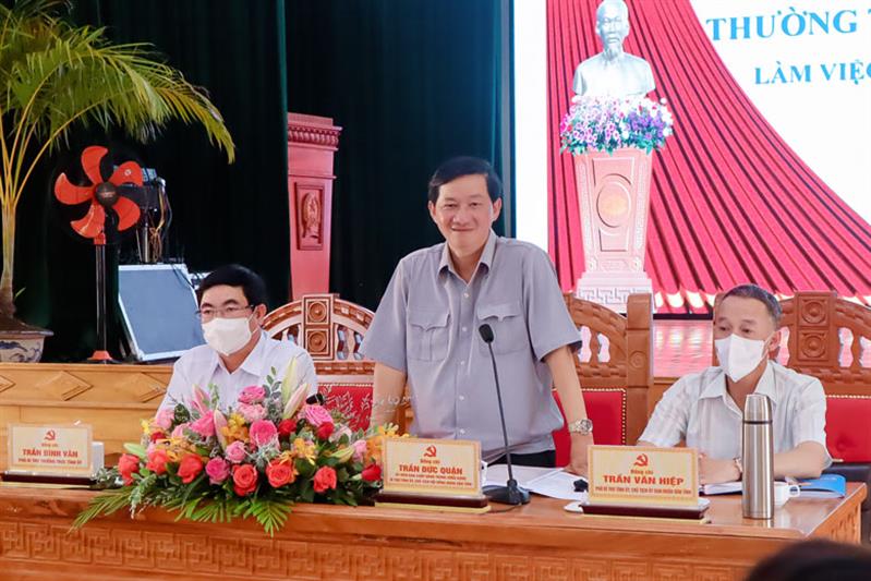 Đồng chí Trần Đức Quận - Ủy viên Ban Chấp hành Trung ương Đảng, Bí thư Tỉnh ủy, Chủ tịch HĐND tỉnh kết luận tại buổi làm việc
