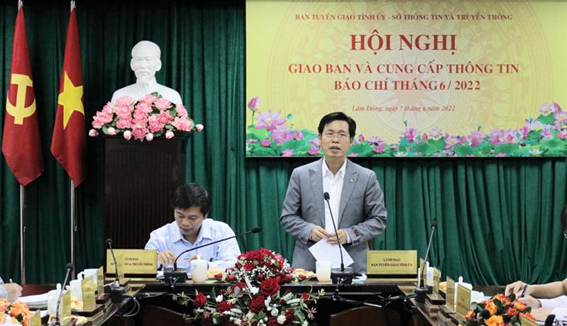 Phó Trưởng ban Thường trực Ban Tuyên giáo Tỉnh ủy Lâm Đồng Trần Trung Hiếu kết luận hội nghị.
