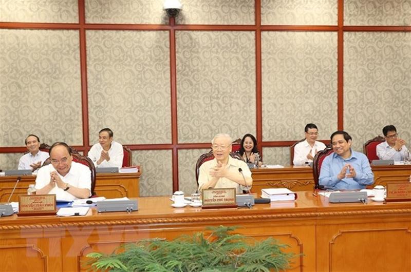 Tổng Bí thư Nguyễn Phú Trọng phát biểu kết luận cuộc họp